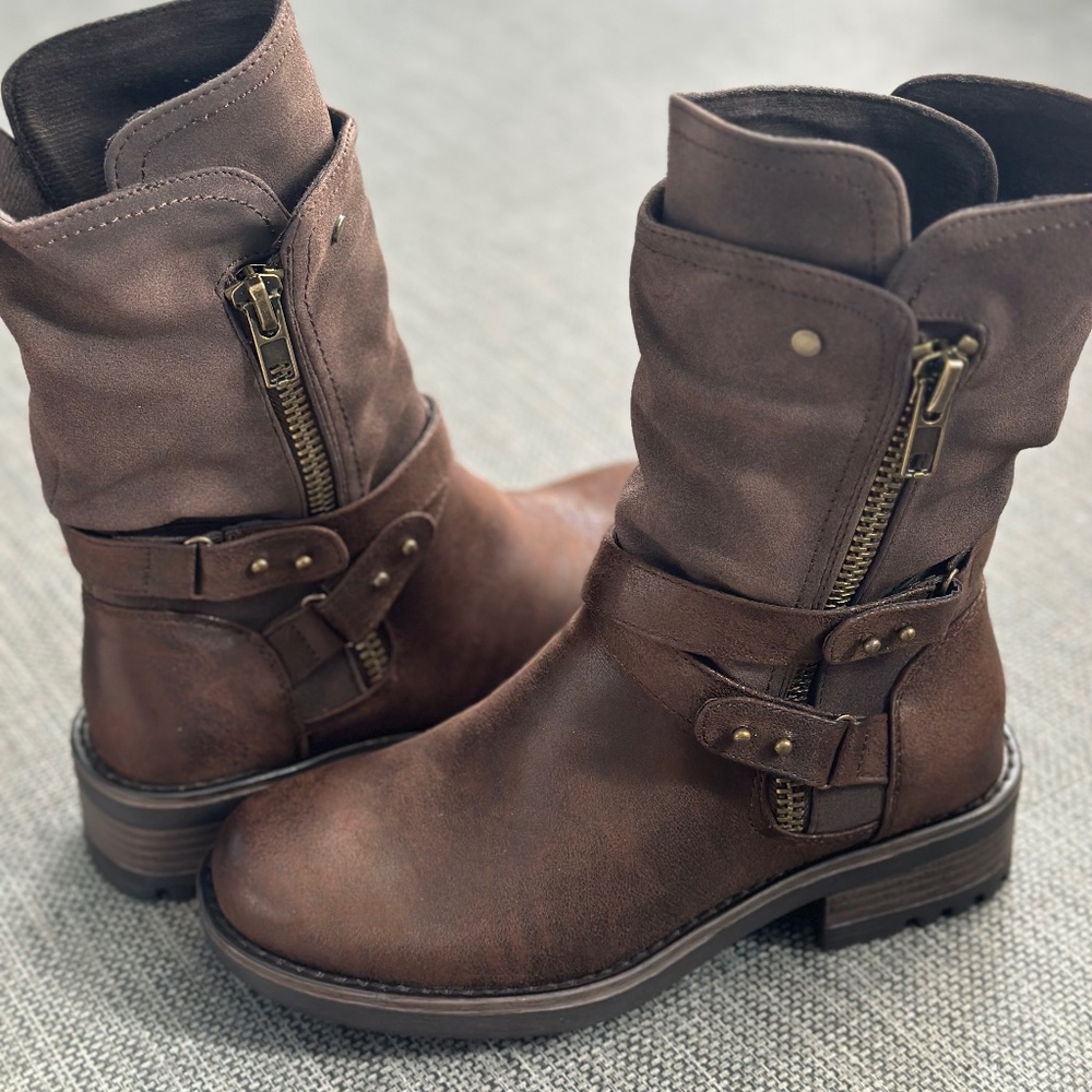 New Carlos Santana Mid-Calf Brown Boots US Size 6.5